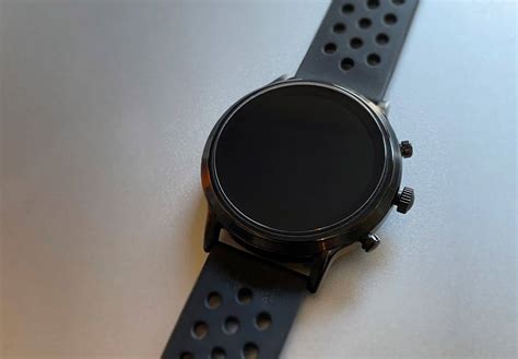 fossil smartwatch won't turn on|my fossil watch won't charge.